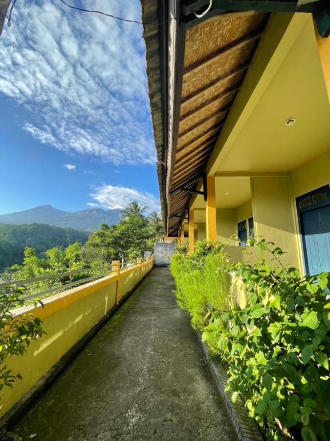 Rinjani Golden Senaru Exterior photo